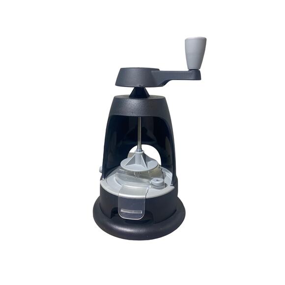 Pampered Chef Veggie Spiralizer - Picture 1 of 3